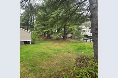 321 Fox Hollow Way, Manchester, NH 03104 - Photo 11