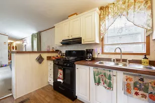 51 Barney Hill Rd, Grafton, NH 03240 - Photo 9