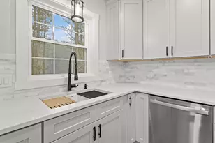 380 E Dunbarton Rd, Goffstown, NH 03045 - Photo 27