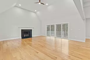 380 E Dunbarton Rd, Goffstown, NH 03045 - Photo 17