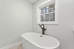 380 E Dunbarton Rd, Goffstown, NH 03045 - Photo 43