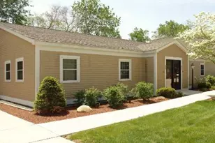 602B Riverway Pl, Bedford, NH 03110 - Photo 1