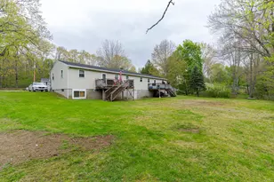 8 Patricia St, Somersworth, NH 03878 - Photo 5