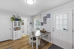 60 Pine St, Rochester, NH 03867 - Photo 9
