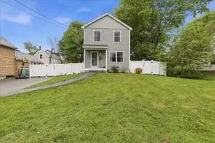 60 Pine St, Rochester, NH 03867 - Photo 5
