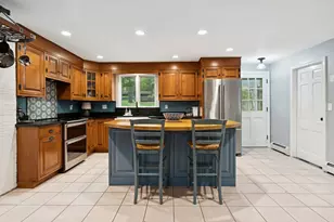12 Hemlock Rd, Kensington, NH 03833 - Photo 5