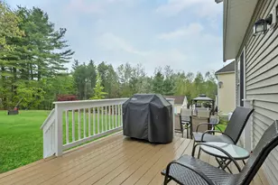 6 Hancock Rd, Windham, NH 03087 - Photo 5