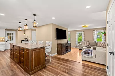 5 Spicebush Circle, Litchfield, NH 03052 - Photo 11
