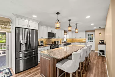 5 Spicebush Circle, Litchfield, NH 03052 - Photo 9