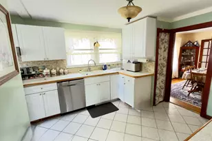 15 Hayes Ave, Manchester, NH 03103 - Photo 15