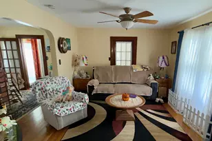 15 Hayes Ave, Manchester, NH 03103 - Photo 5