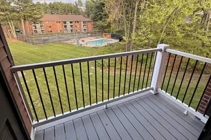 11 Blackstone Dr, Nashua, NH 03063 - Photo 7