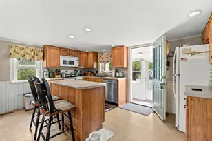 481 Boston Post Rd, Amherst, NH 03031 - Photo 13