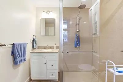 34 Beverly Drive, Manchester, NH 03104 - Photo 23