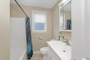 4 Viking St, Hampton, NH 03842 - Photo 7