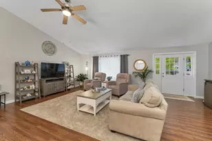 13 Broadview Dr, Sanbornton, NH 03269 - Photo 11