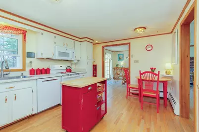 20 Taschereau Boulevard, Nashua, NH 03062 - Photo 19