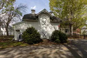 38 Elm St, Charlestown, NH 03603 - Photo 35
