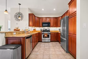 52 Main St, Nashua, NH 03064 - Photo 17