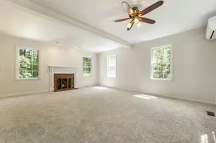 281 New Boston Rd, Bedford, NH 03110 - Photo 15