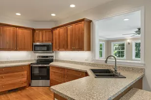 281 New Boston Rd, Bedford, NH 03110 - Photo 9