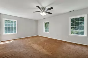281 New Boston Rd, Bedford, NH 03110 - Photo 31