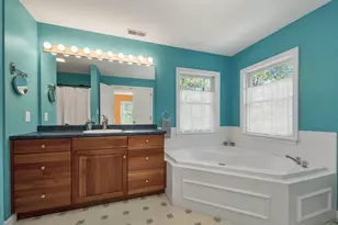 281 New Boston Rd, Bedford, NH 03110 - Photo 35