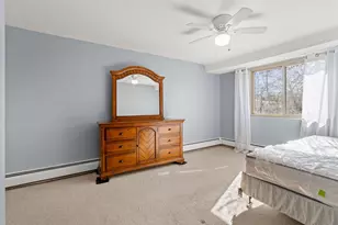 132 English Village Rd, Manchester, NH 03102 - Photo 21