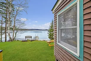 211 Beach Rd, Pittsburg, NH 03592 - Photo 59