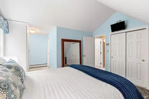 46 Pinecrest Dr, Bedford, NH 03110 - Photo 25