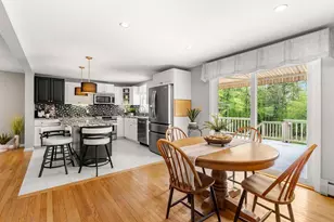 46 Pinecrest Dr, Bedford, NH 03110 - Photo 9