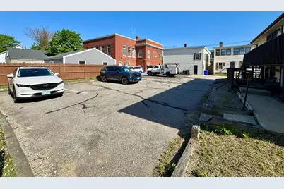 118 Belmont Street #2S, Manchester, NH 03104 - Photo 19
