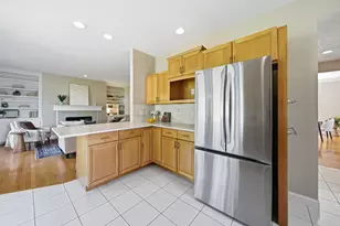 28 Rosegate Farm Dr, Manchester, NH 03109 - Photo 11