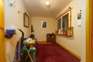 264 Chestnut St, Claremont, NH 03743 - Photo 23