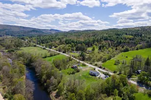 264 Chestnut St, Claremont, NH 03743 - Photo 5