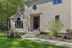 97 Dudley Rd, Brentwood, NH 03833 - Photo 3