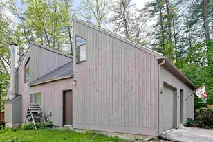 44 Coburn Woods Dr, Nashua, NH 03063 - Photo 1