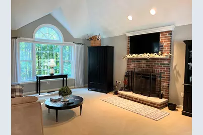 4 Felicia Drive, Newton, NH 03858 - Photo 15