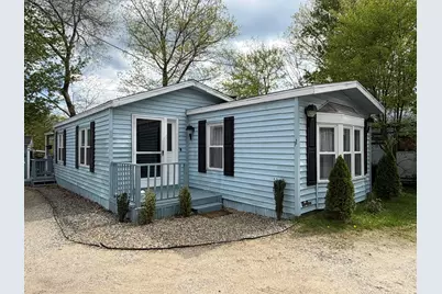 11 Christmas Tree Mobile Home Park, Epsom, NH 03234 - Photo 1