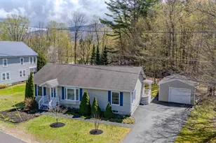 25 Sargent St, Woodstock, NH 03262 - Photo 3