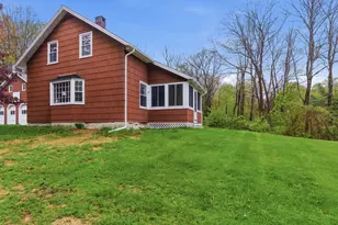 114 Mansfield Rd, Temple, NH 03084 - Photo 3