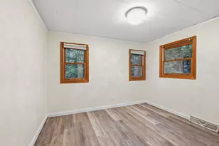 111 Fox Dr, Gilmanton, NH 03237 - Photo 17
