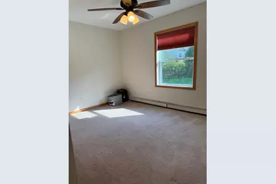 12 Vermont Drive, Hartford, VT 05001 - Photo 17