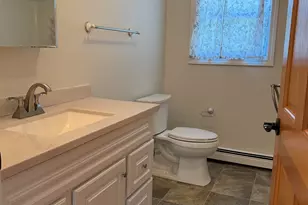 12 Vermont Dr, Hartford, VT 05001 - Photo 7