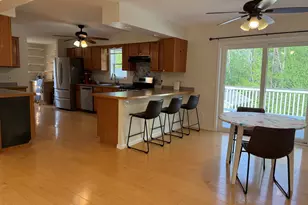 12 Vermont Dr, Hartford, VT 05001 - Photo 3