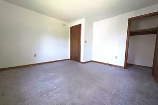 71 Myrtle St, Hillsboro, NH 03244 - Photo 25