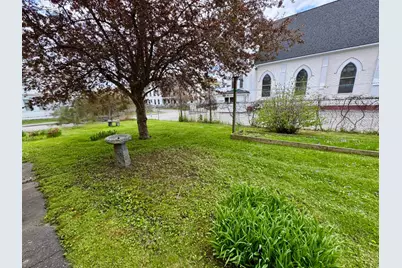 11 Pine Street, Haverhill, NH 03785 - Photo 3