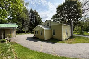 160 Elm St, Claremont, NH 03743 - Photo 3