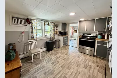 160 Elm Street, Claremont, NH 03743 - Photo 9