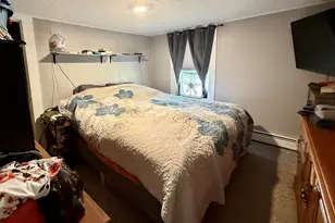 160 Elm St, Claremont, NH 03743 - Photo 21